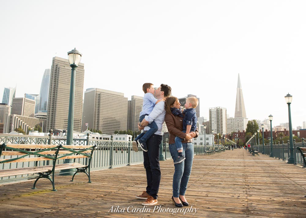 San Francisco Pier 7 family photographer 