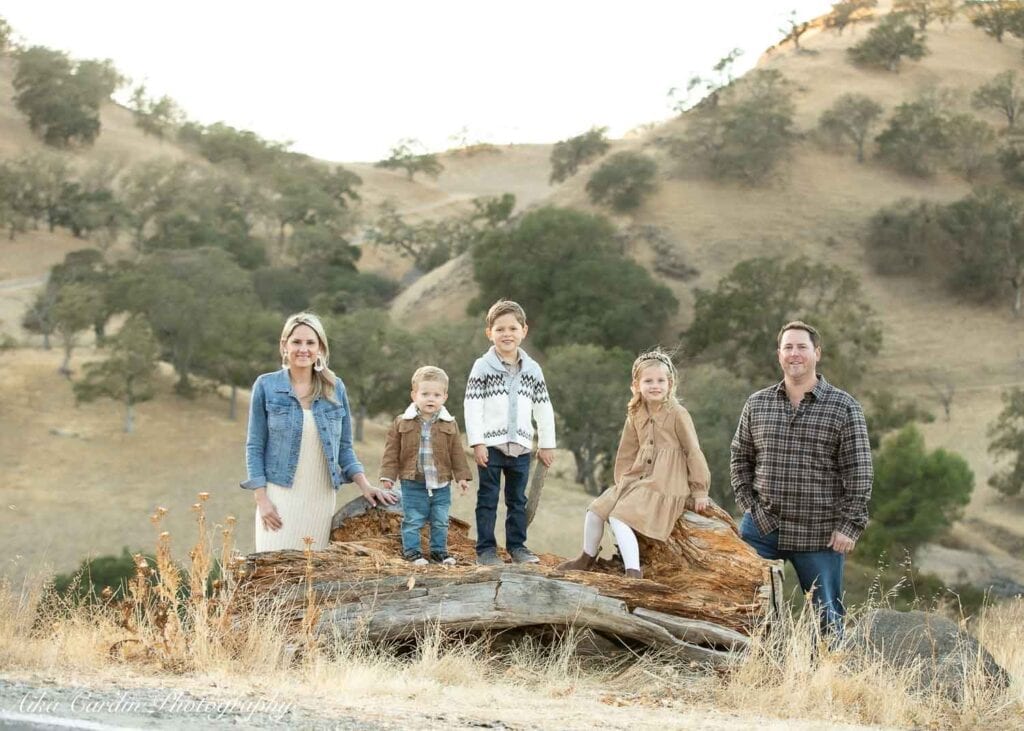 Walnut Creek best family photographer, photo studio in Walnut Creek, Bay Area, San Francisco. Aika Cardin Photography